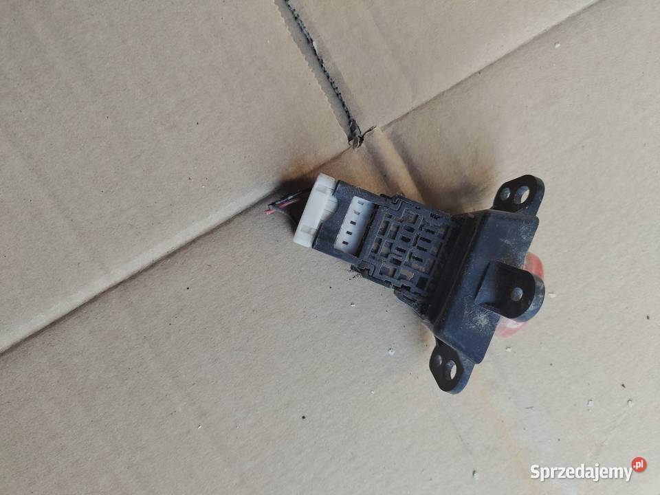 WŁĄCZNIK AWARYJNYCH NISSAN ALMERA TINO Kamień-Kolonia