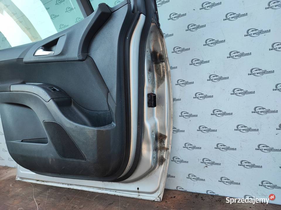 OPEL MERIVA B 11r Drzwi lewy przód Kielce