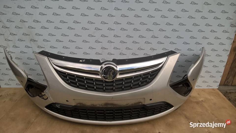 OPEL ZAFIRA C TOURER 12r zderzak przód