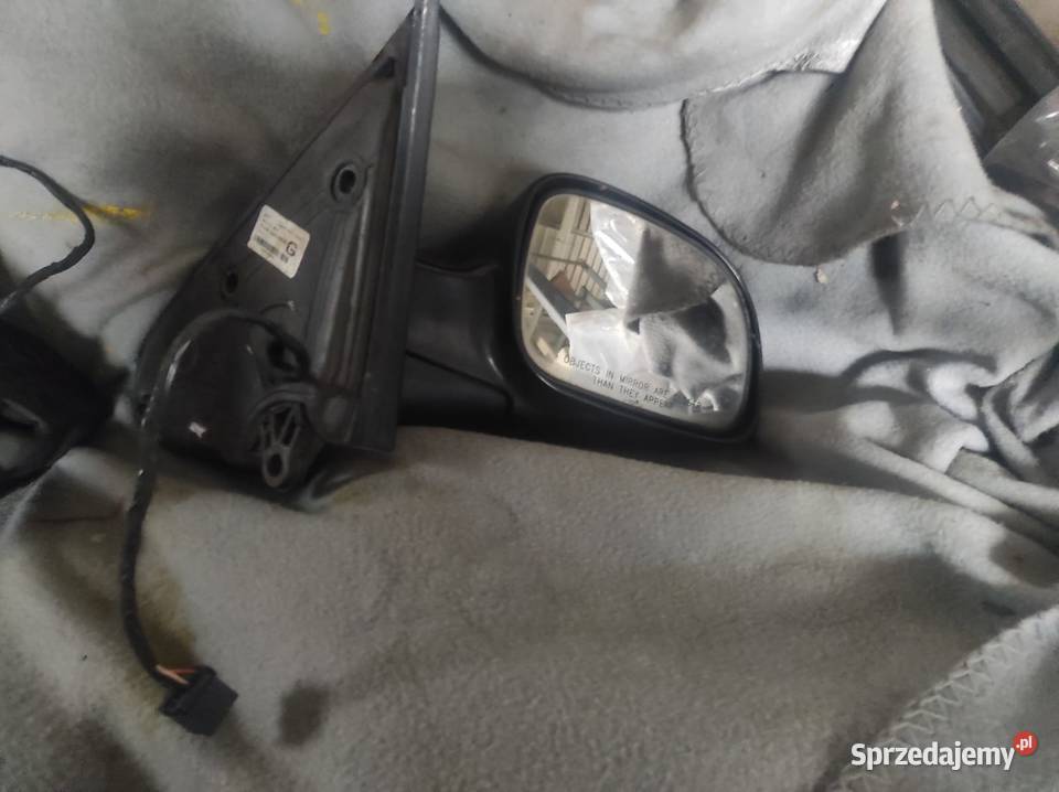 lusterko prawe chrysler grand Voyager Caravan śląskie Częstochowa