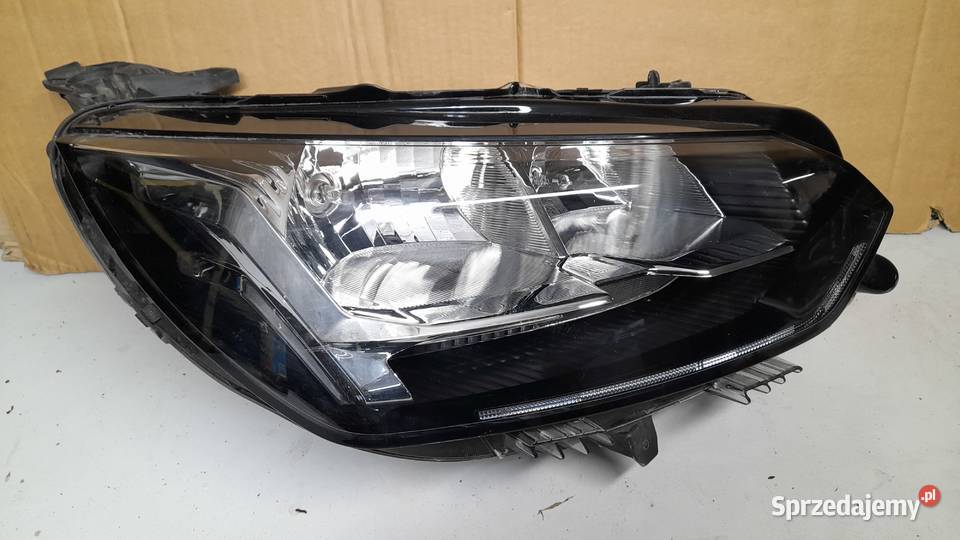 LAMPA PRZÓD PRZEDNIA PRAWA PEUGEOT 208 II Goleniów