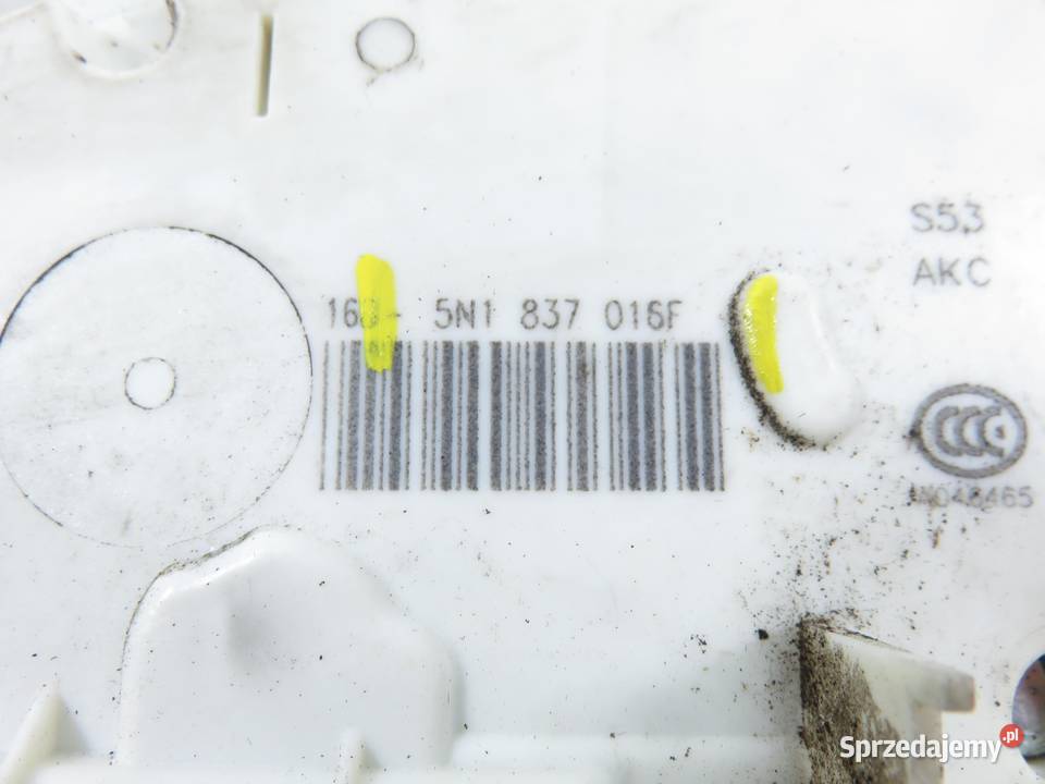 ZAMEK PRAWY PRZEDNI VW TIGUAN 5N 5N1837016F Zamki, wkładki i kluczyki sprzedam