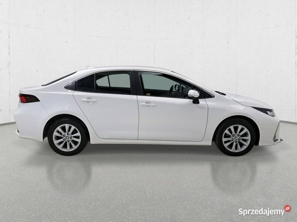 Toyota Corolla Seria E16 2012 Komorniki