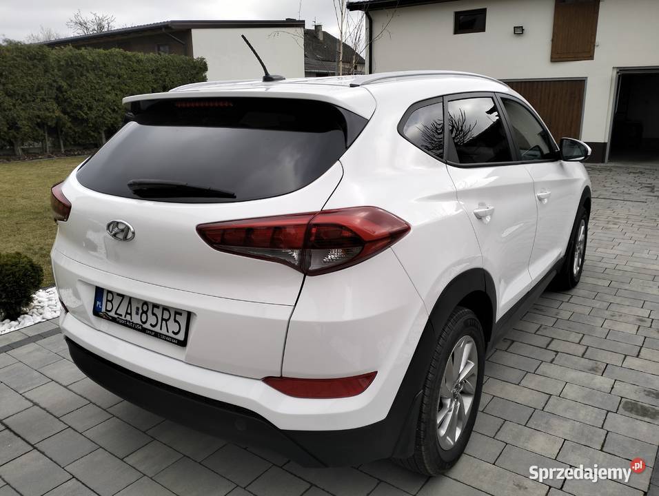 Tucson 20 benzyna 4x4 Rok produkcji 2015 podlaskie Zambrów
