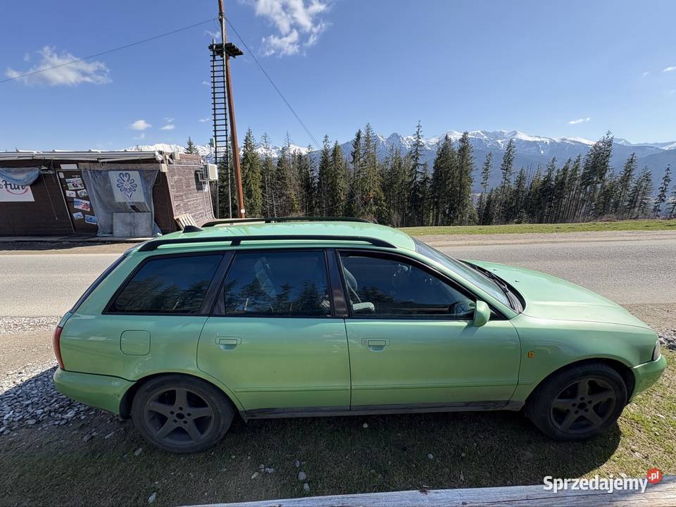 Audi a4 b5 kombi 18 125 LPG manualna Nowy Targ