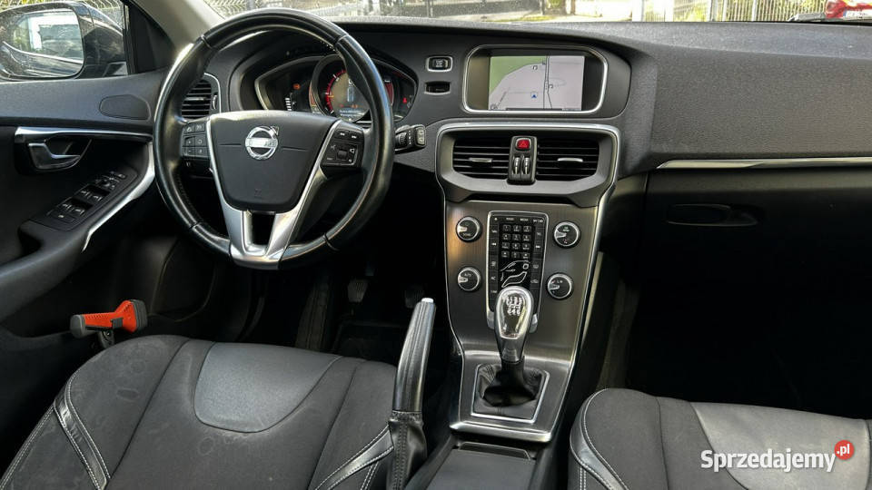 Volvo V40 16d 115 D2 PółSkóry Navi LED Keyless I wspomaganie kierownicy pomorskie