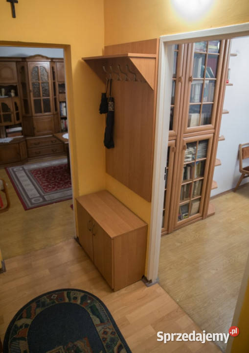 wynajmę mieszkanie centrum 2 pokoje z kuchnią balkon Częstochowa sprzedam