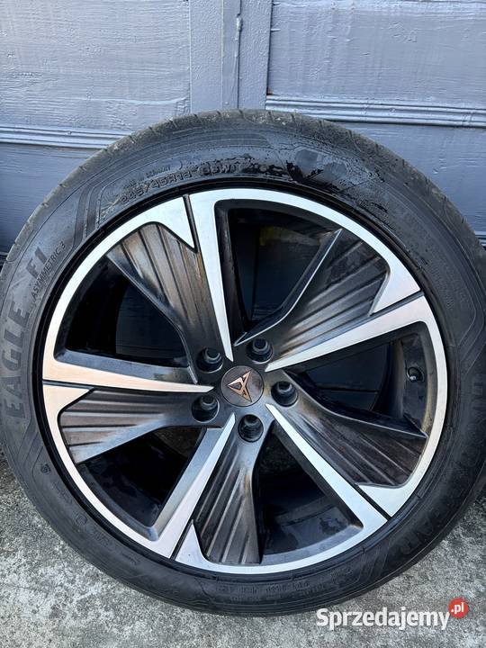 CUPRA Formentor felgi z oponami Samochodowe Sosnowiec