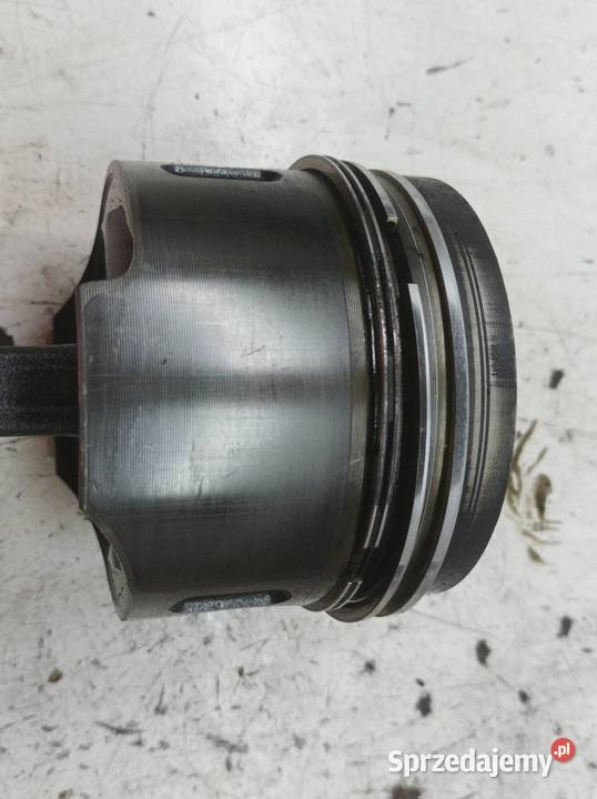 TŁOK KORBOWÓD 22 CDI MercedesBenz Sprinter II