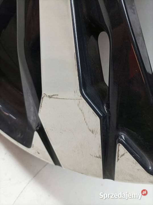 FELGA ALUMINIOWA R18 5X108 ET49 OC65MM 75J18