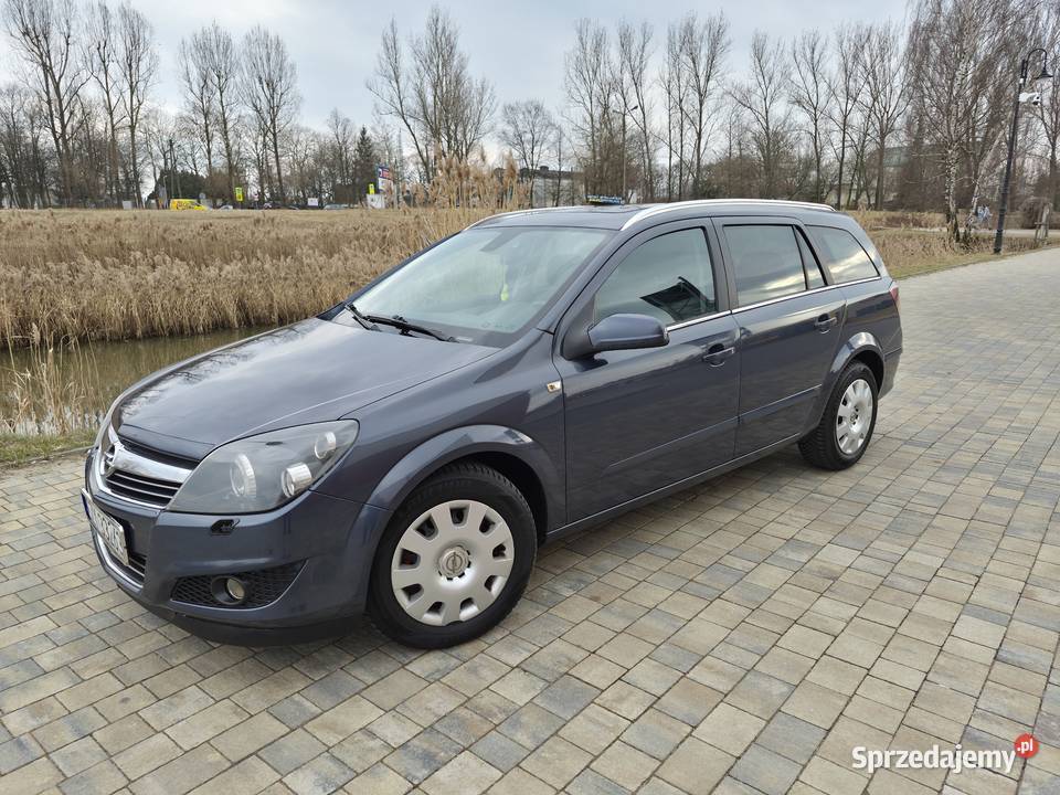 Opel Astra H liftOryginalny lakierBez 101KM Astra Radomsko