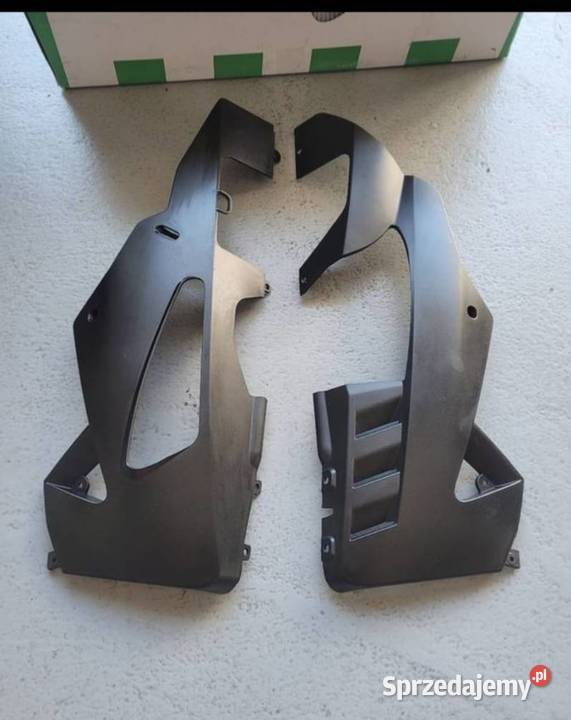 APRILIA TUONO RSV 1000 PŁUG OWIEWKA OSŁONA BOK Nowy Tomyśl