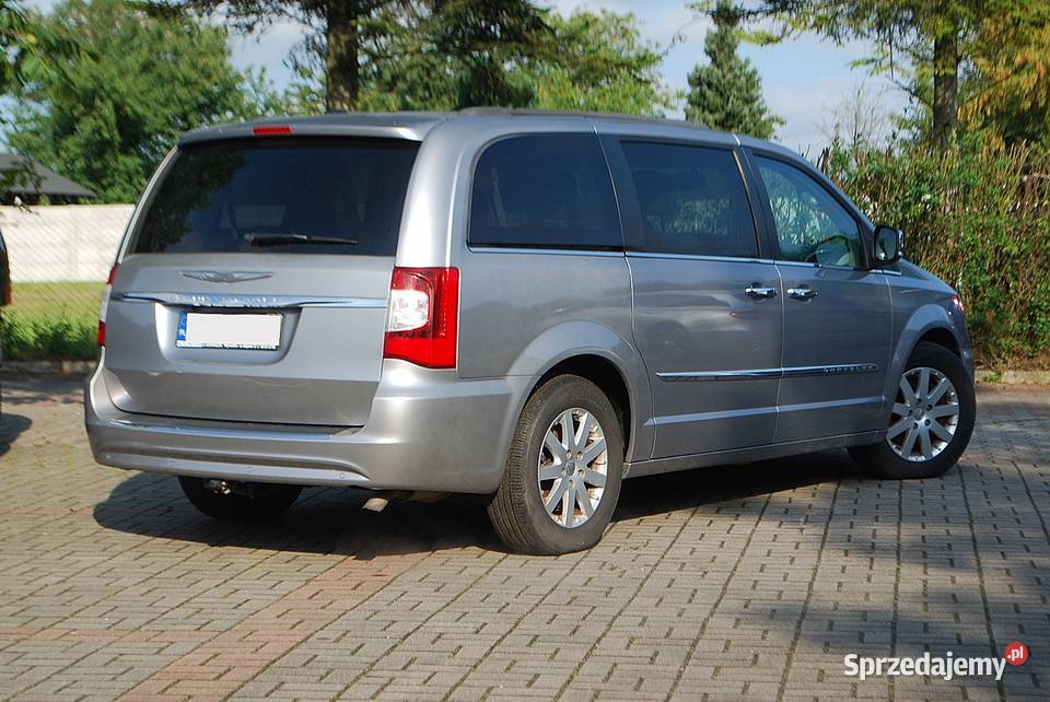 Chrysler Town Country 36 benzynagaz LPG Przebieg Włynkówko