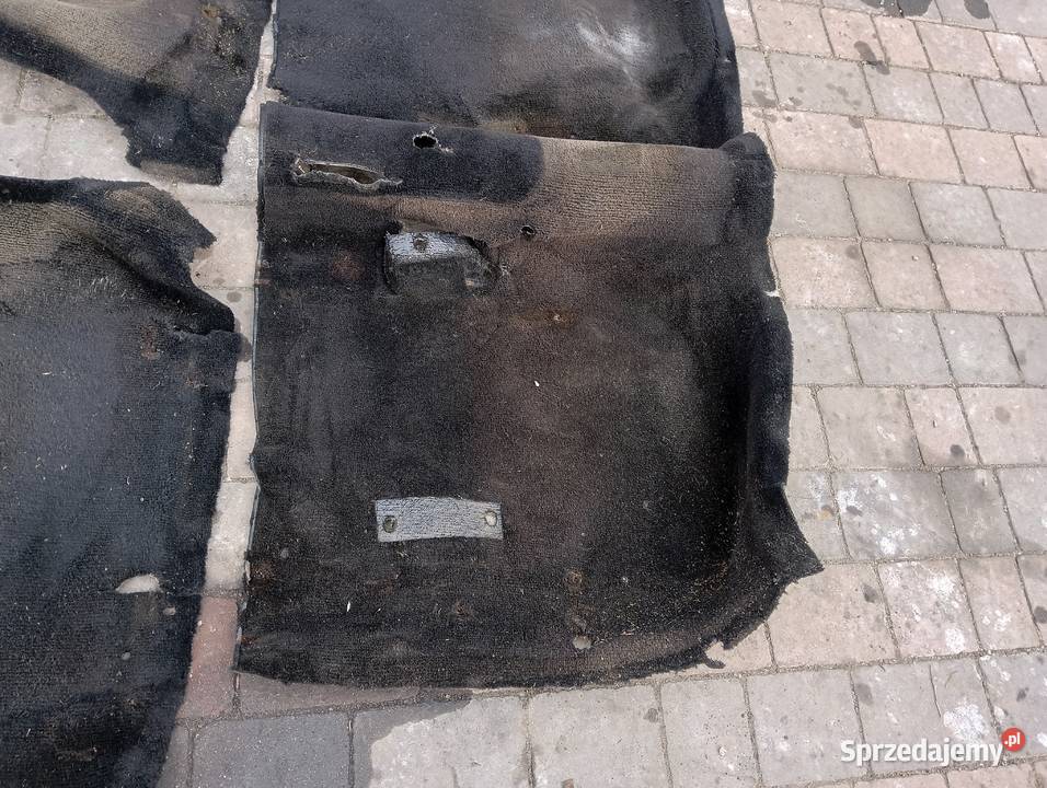 Opel Manta B GTE i200 Ascona B Dywan tapicerka Pozostałe Wiązów sprzedam