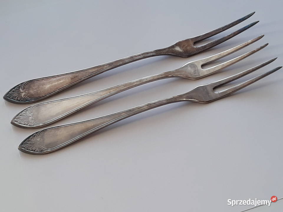 Posrebrzany widelec serwingowy do mięs wędlin Pozostałe Dąbrowa Górnicza