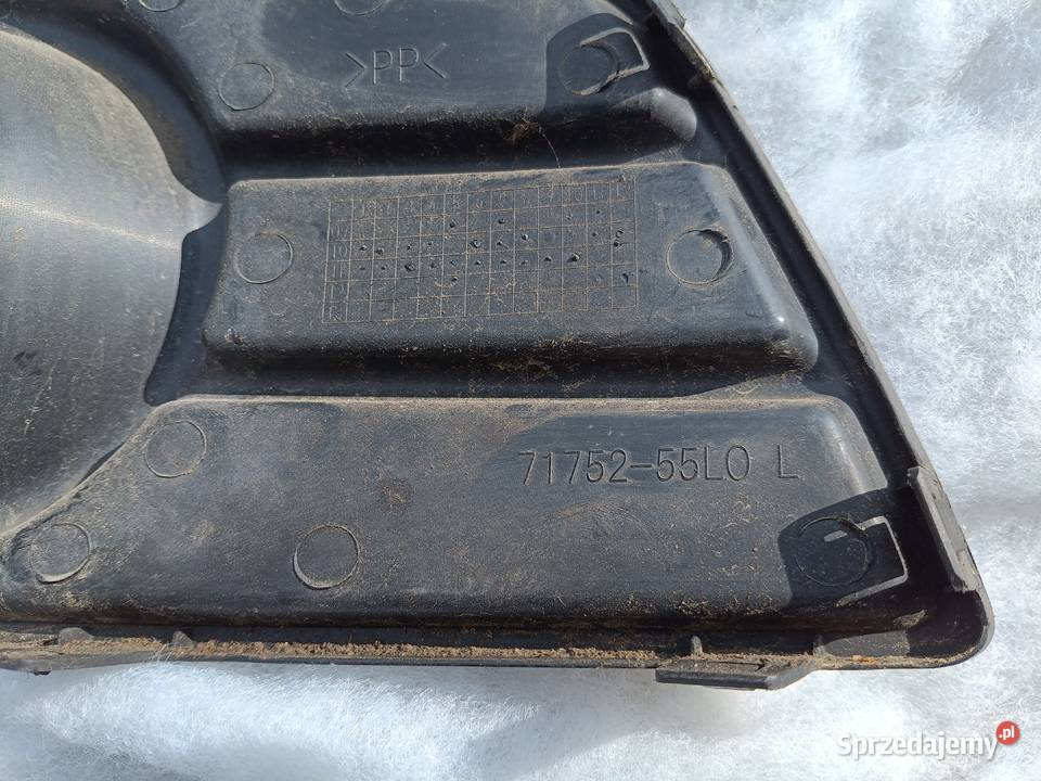 Suzuki SX4 lift 09 kratka zderzaka 7175255l0 L Krosno sprzedam