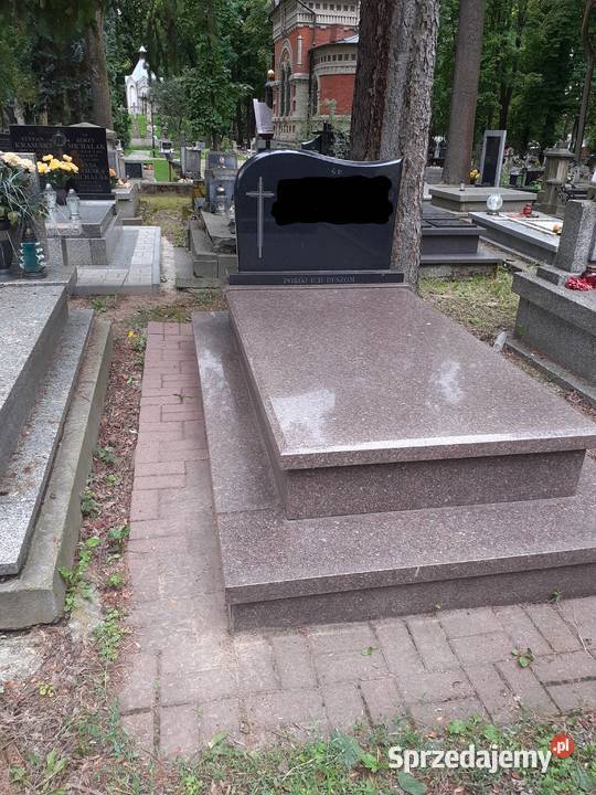 Grób na cmentarzu Lipowa