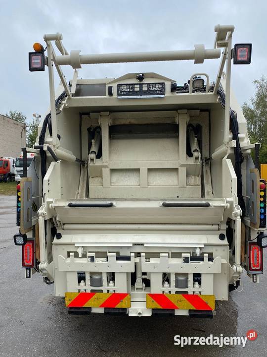 Mercedes Atego śmieciarka z wagą 10m3 EURO 6 Nowiny