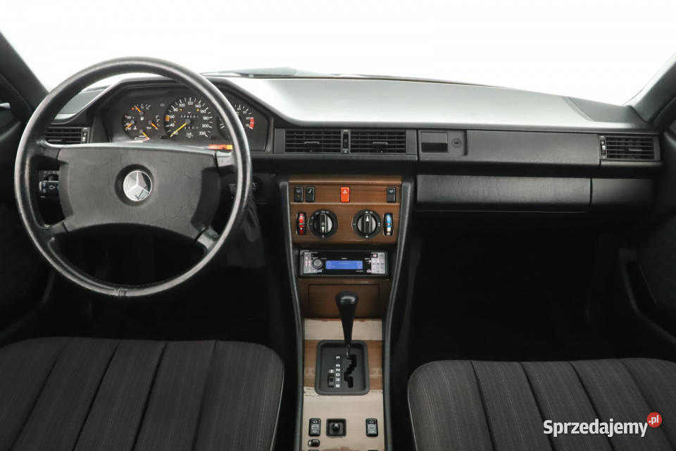 Mercedes W124 230 CE Piaseczno