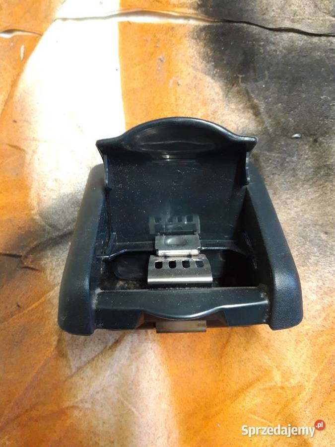 Popielniczka tylna Megane 1 Sandomierz