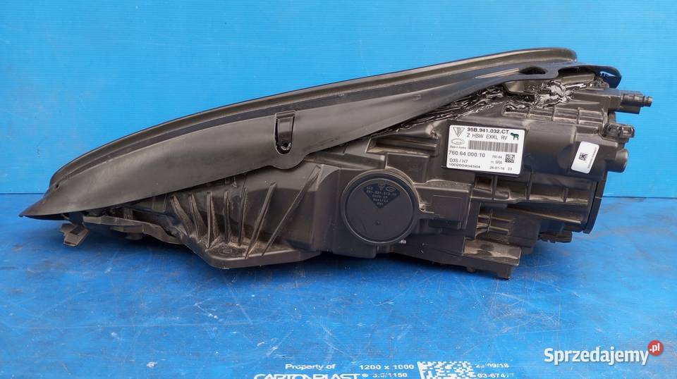 LAMPA REFLEKTOR PRAWY PRZÓD XENON EU 95B941032CT Nowy Tomyśl