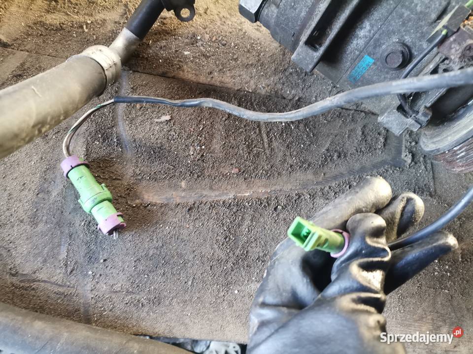 Sprężarka Kompresor Klimatyzacji Audi A6 C4 Pogorzelec sprzedam