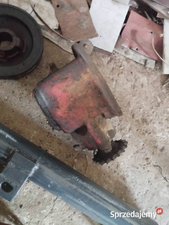 Massey Ferguson 510 na części Zbożowe Szalowa