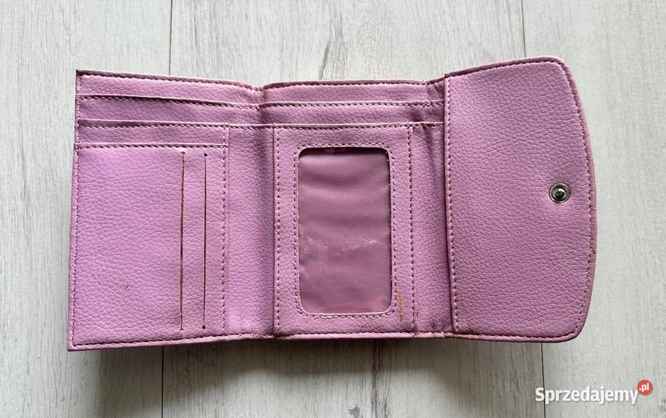 Różowy portfel zapinany Łódź
