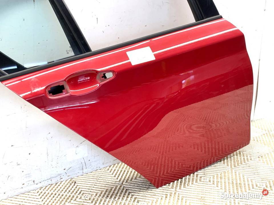 DRZWI PRAWY TYŁ BMW F20 Hatchback 1119 sprzedam