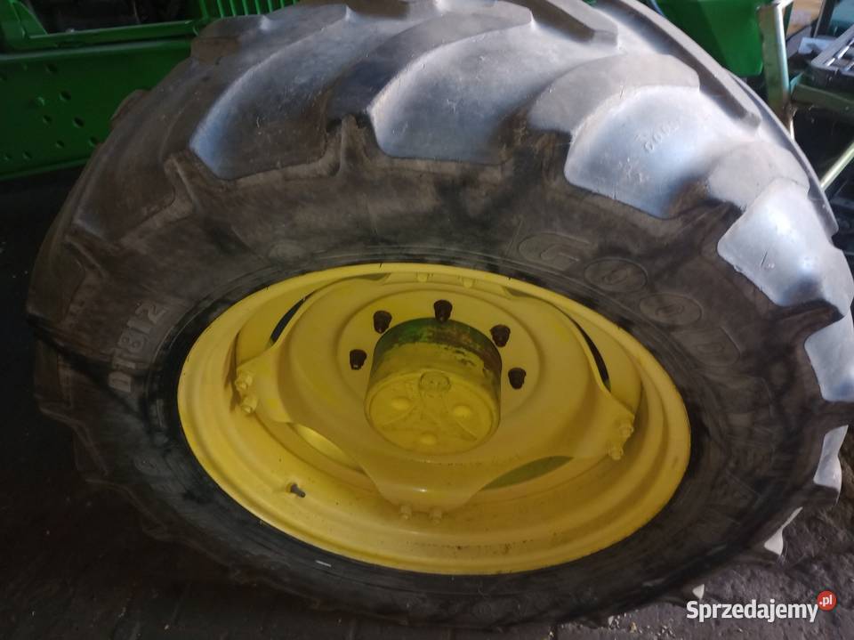 Opony 38070R28 Goodyear