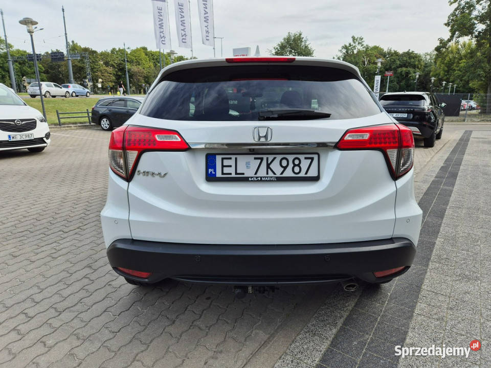 Honda HRV 15 IVTEC 130 FWD WersjaElegance manualna Łódź