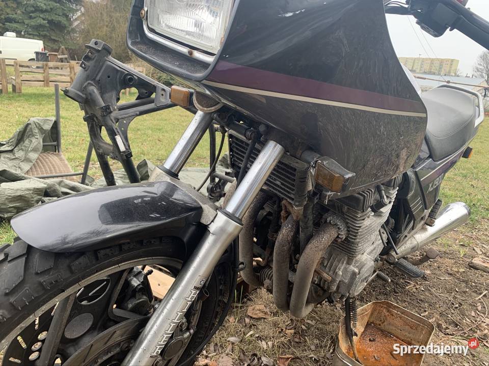 Yamaha XJ 900 czarny