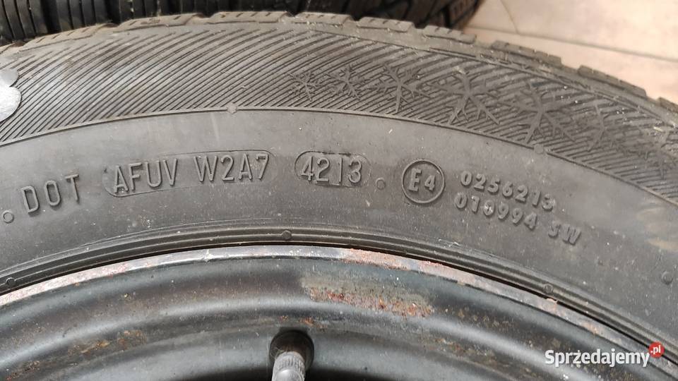 opony 20565 r15 na felgach renault 205 małopolskie Wawrzeńczyce sprzedam