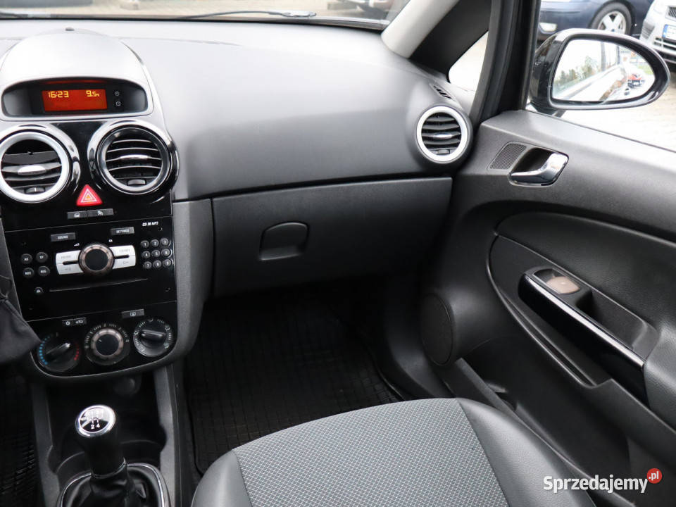 Opel Corsa 12 Rok produkcji 2009 Katowice