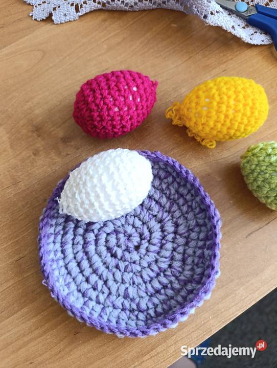 Jajka Wielkanocne kolorowe pisanki kraszanki Kraków