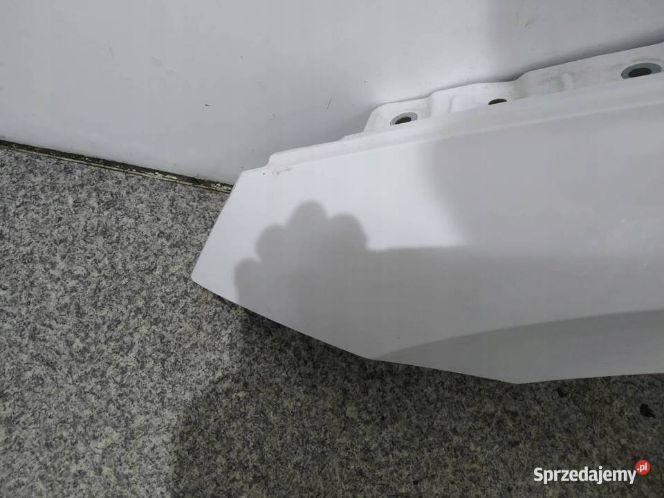 BŁOTNIK LEWY PRZÓD BIAŁY Skoda Scala I 2019 osobowe sprzedam