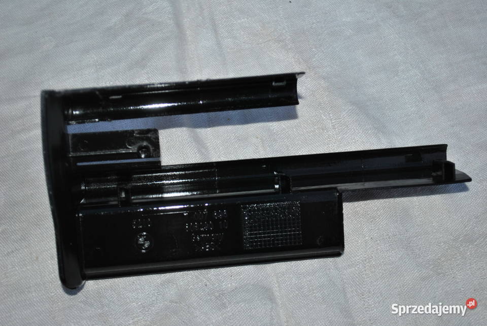 Osłona szyny fotela prawy przód BMW E60 E61 Poręba