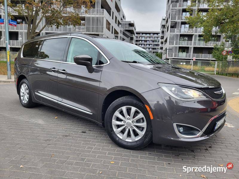 Touring L V6 36l Pentastar 291 Przebieg158 071 291KM Warszawa