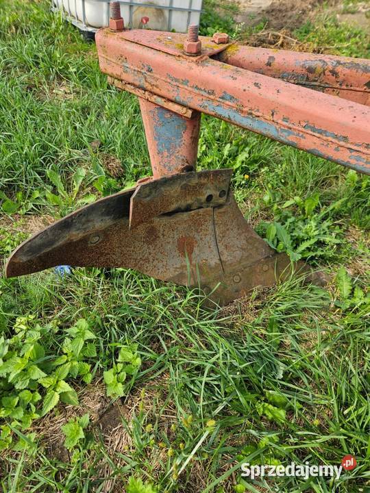 Pług 3 skibowy zagony Mroczków Duży