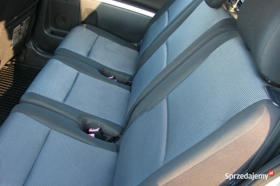 Toyota Corolla Verso Super stan Salon benzyna II centralny zamek Piła