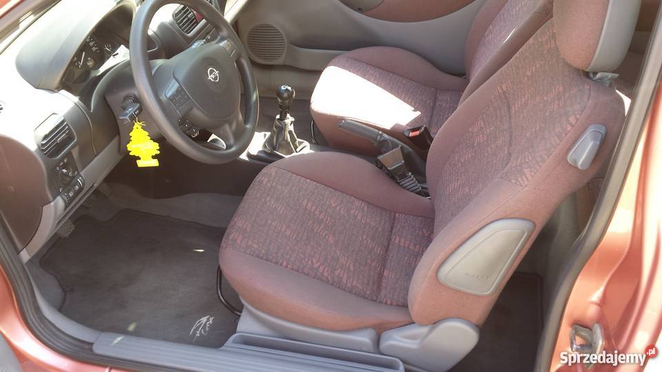 Opel Corsa C 12 75 Irmscher Rok produkcji 2001 Tomaszów