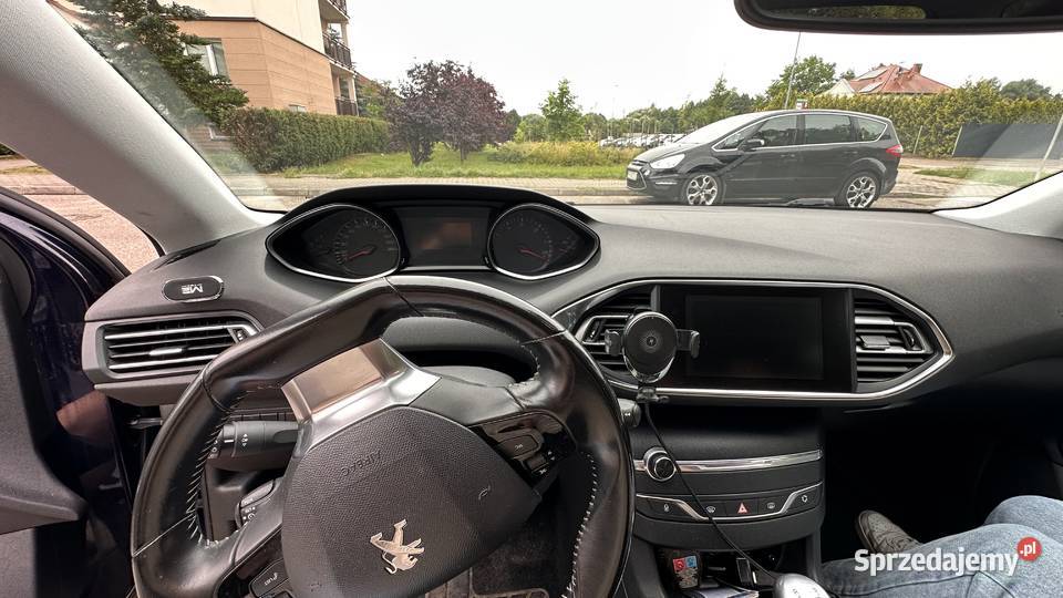 Sprzedam Peugeot 308 16 bluehdi 2015 Piła