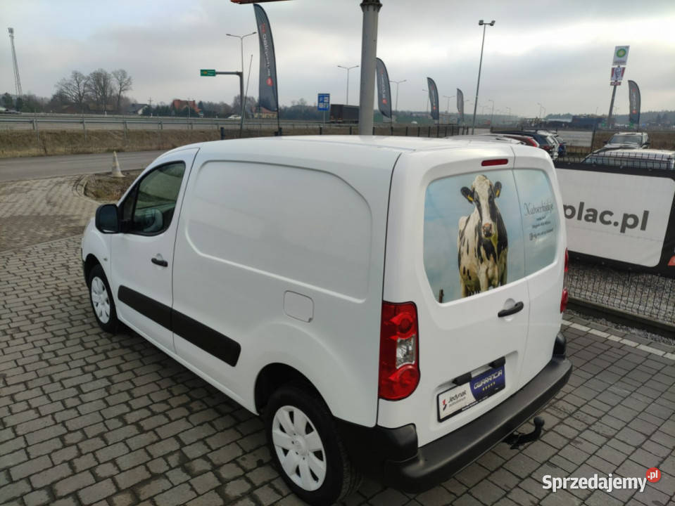 Citroen Berlingo nieuszkodzony Samochody dostawcze mazowieckie Lipówki