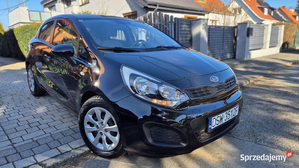 Zadbana Kia Rio Benzyna STAN Rok produkcji 2012 Świdnica
