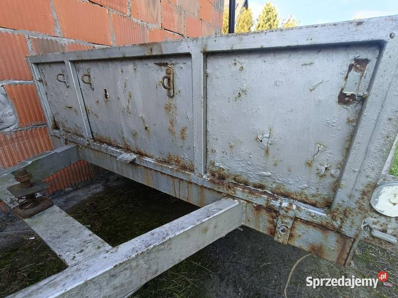 Syndyk sprzeda przyczepę SAM Sochaczew