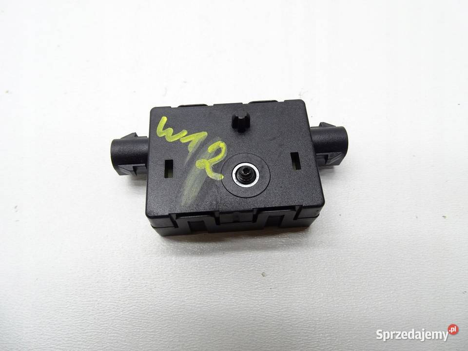 WZMACNIACZ ANTENY ANTENOWY 9181463 BMW F20 F21 sprzedam
