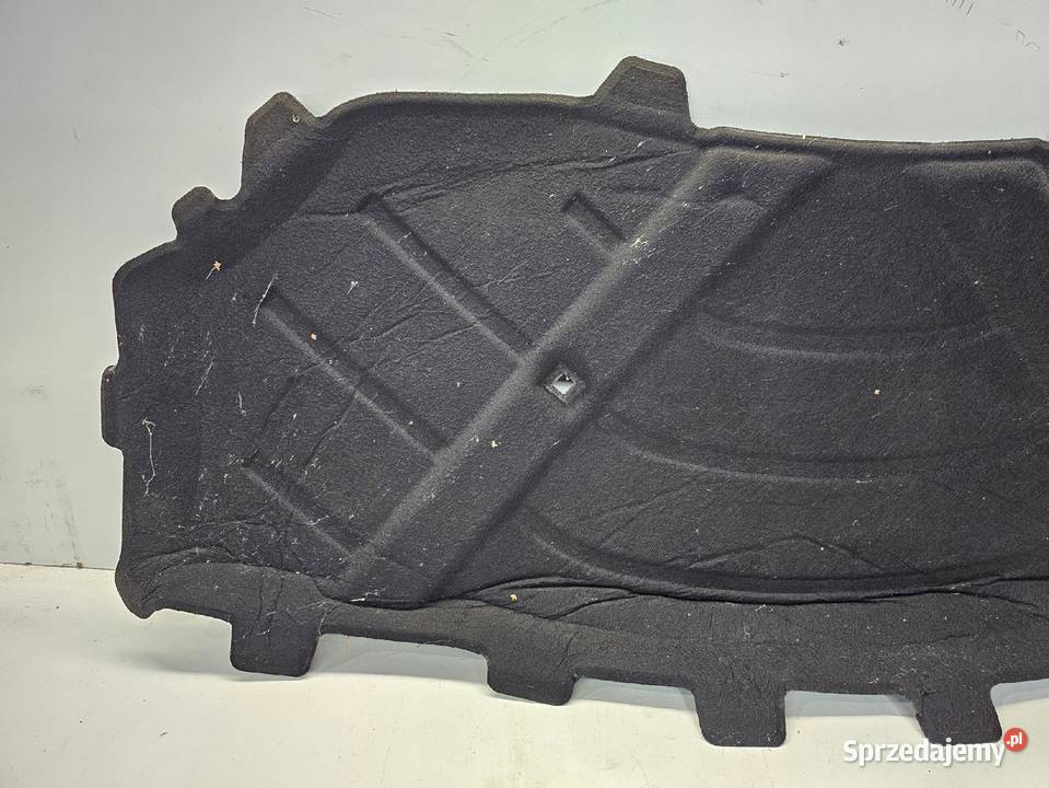WYGŁUSZENIE MASKI AUDI Q3 8U 8U0863825A Elementy wygłuszające Przystajń