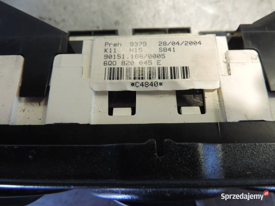 PANEL NAWIEWU KLIMATYZACJI POLO IV 9N 6Q0820045E sprzedam