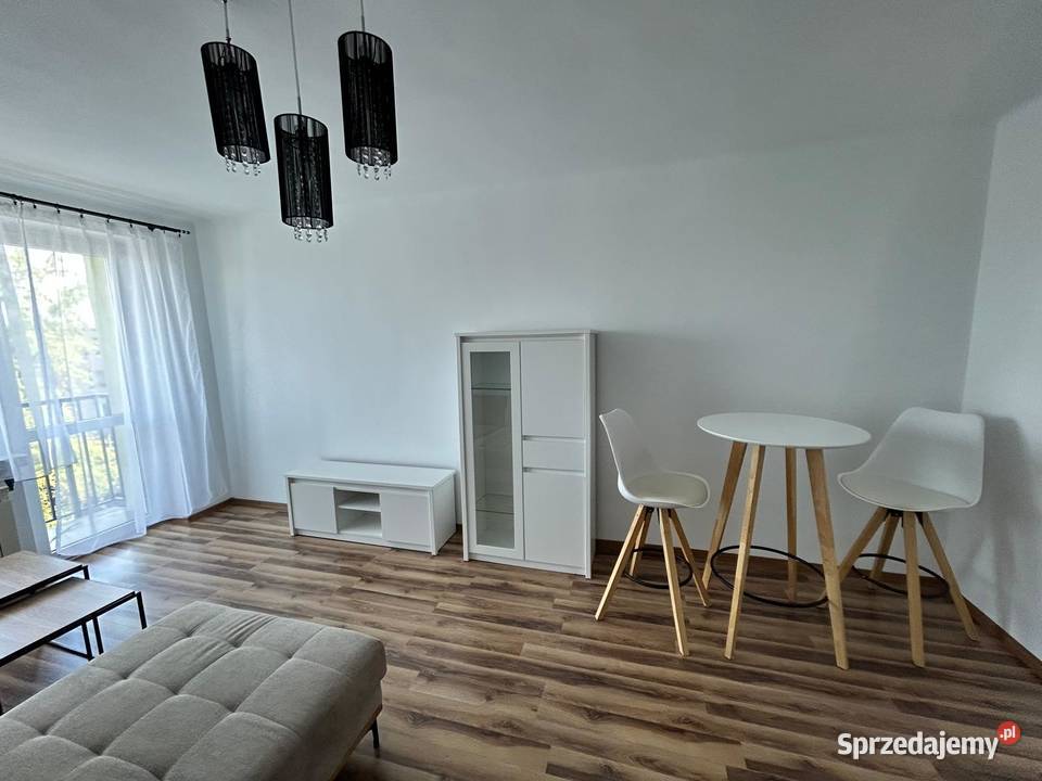Wynajmę w pełni umeblowane mieszkanie gotowe do balkon