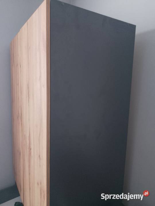 Szafa ubraniowa Białogard